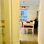 アパート And Spacious Apartment-historic Center